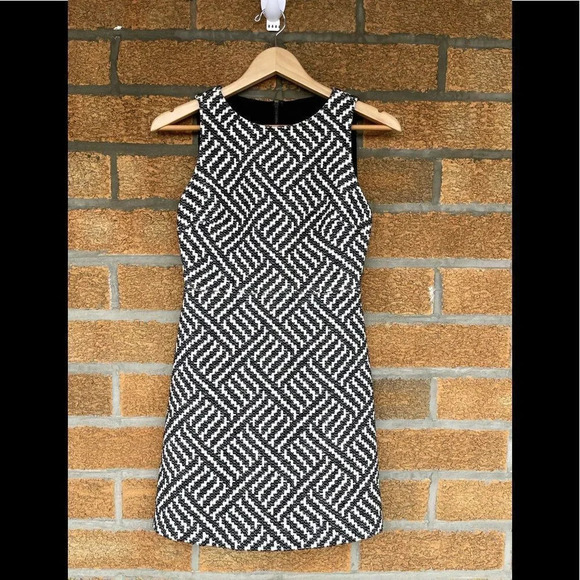 Alice + olivia Tweed Sleeveless Mini Dress size 2 - Picture 1 of 11